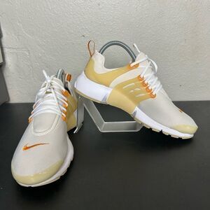 Women’s Nike Air Presto sand drift light curry, size 8 #DQ8592-001